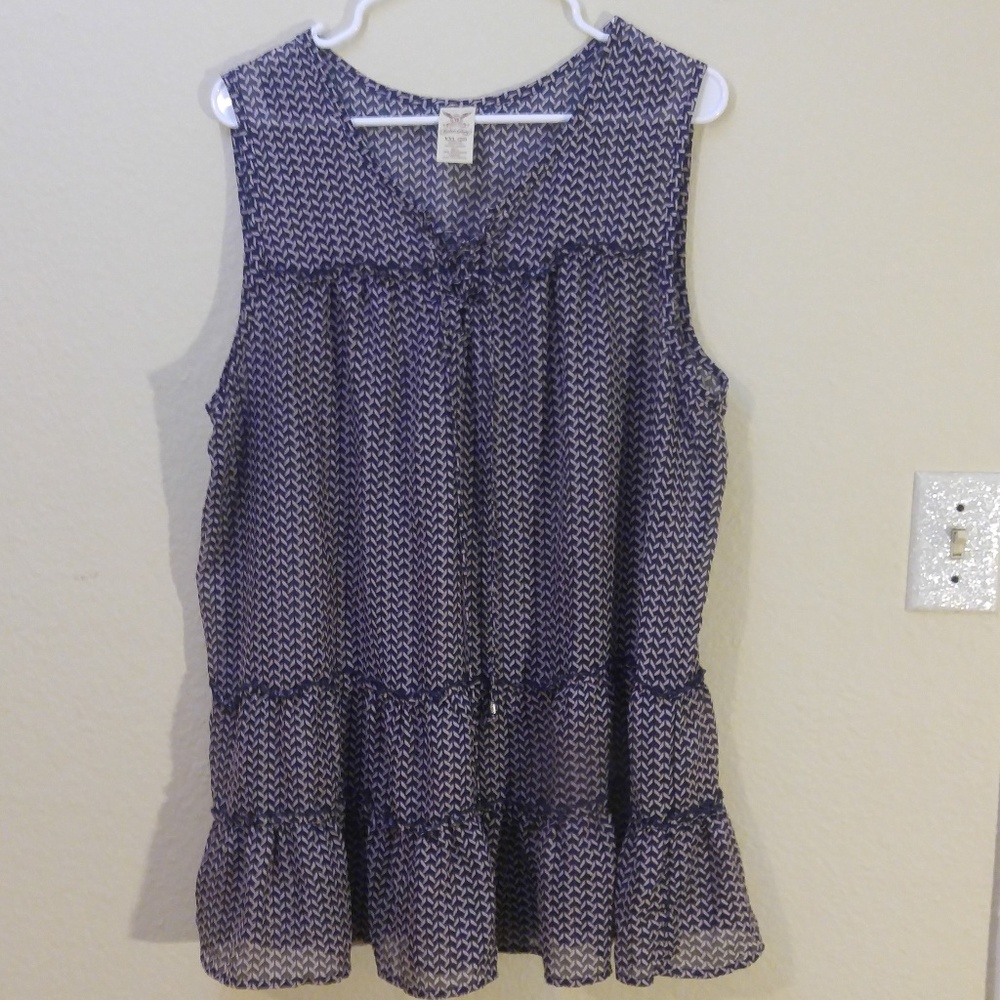 Chevron sleeveless sheer top